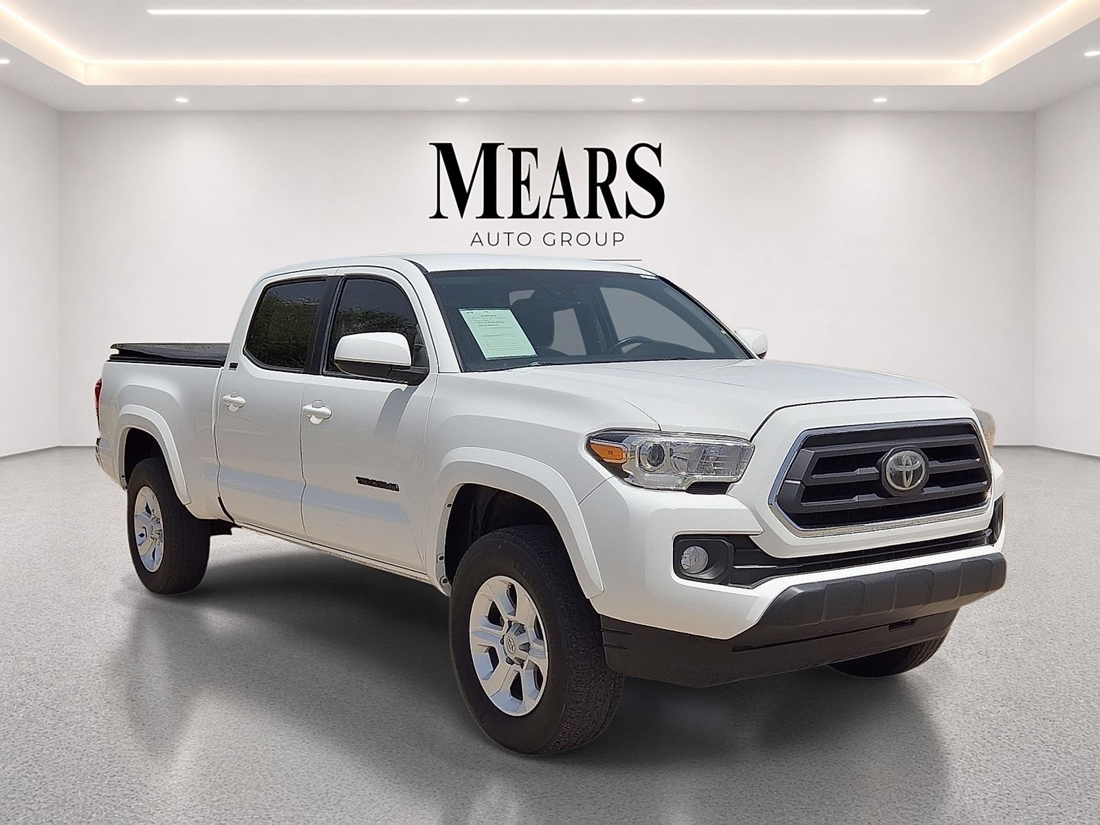 Used 2021 Toyota Tacoma SR5 RWD image 7