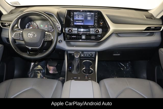 Used 2021 Toyota Highlander XLE image 13