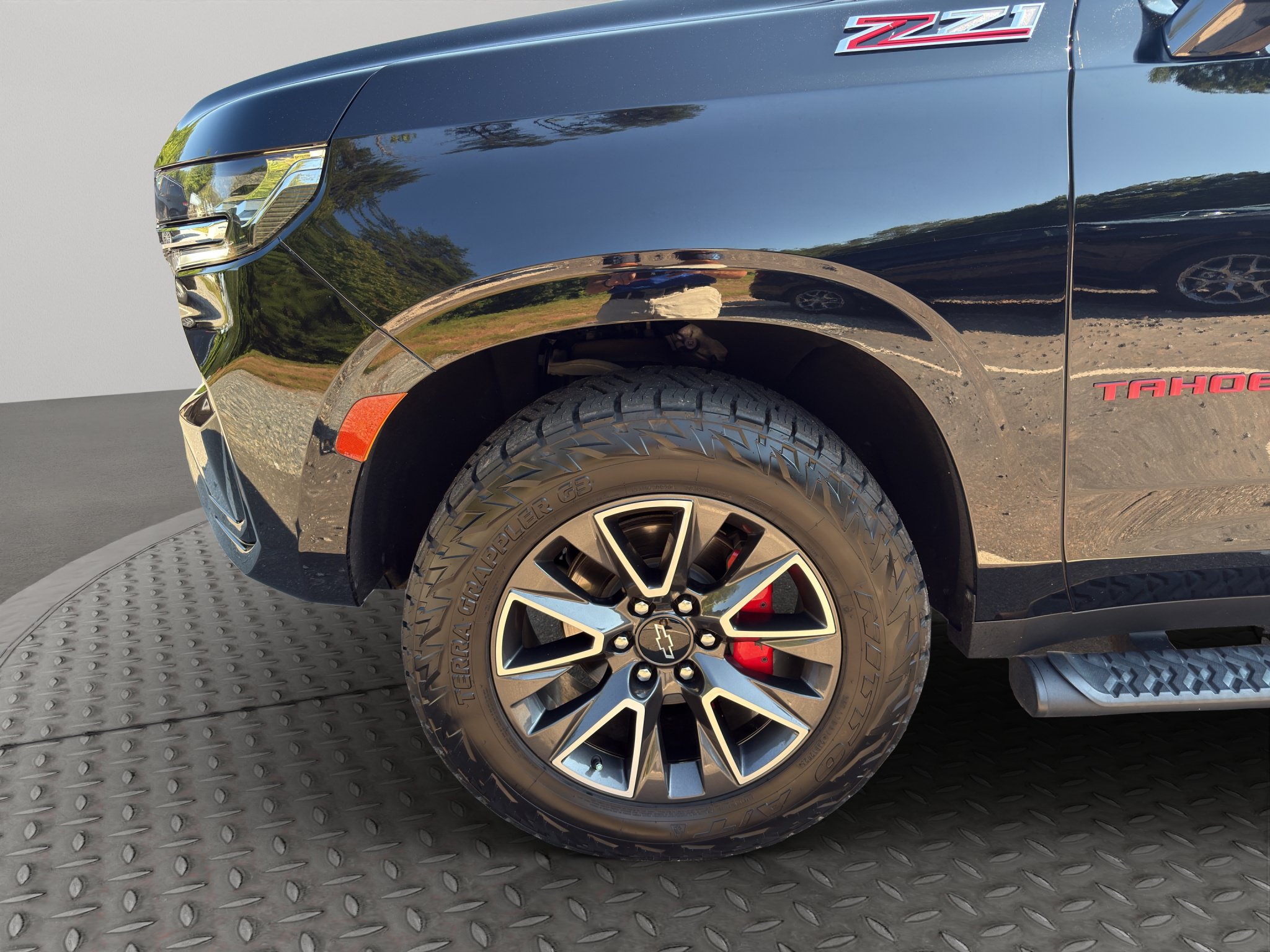 Used 2022 Chevrolet Tahoe Z71 AWD/4WD image 14
