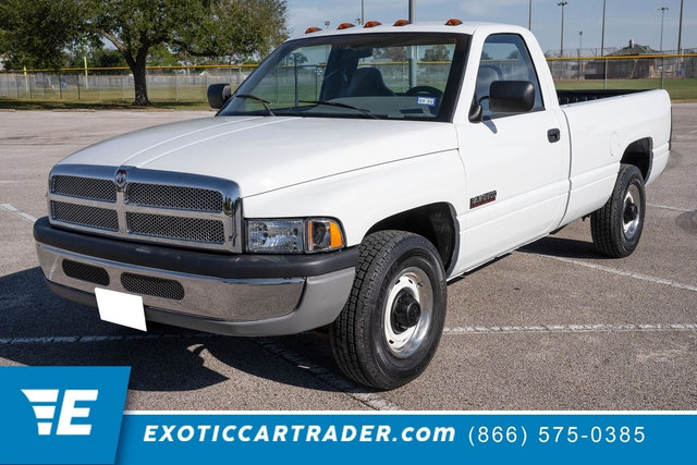 Used 1997 Dodge Ram 2500 Truck 2WD Regular Cab image 1