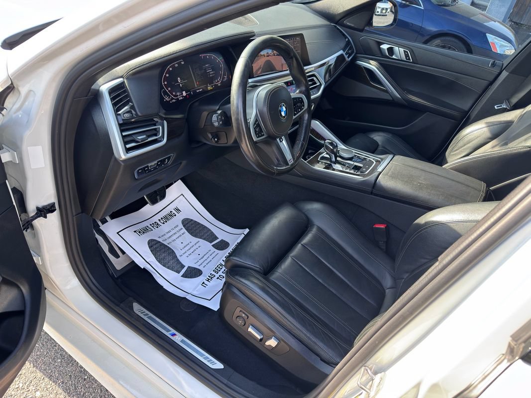 Used 2021 BMW X6 xDrive40i w/ M Sport Package AWD/4WD image 15