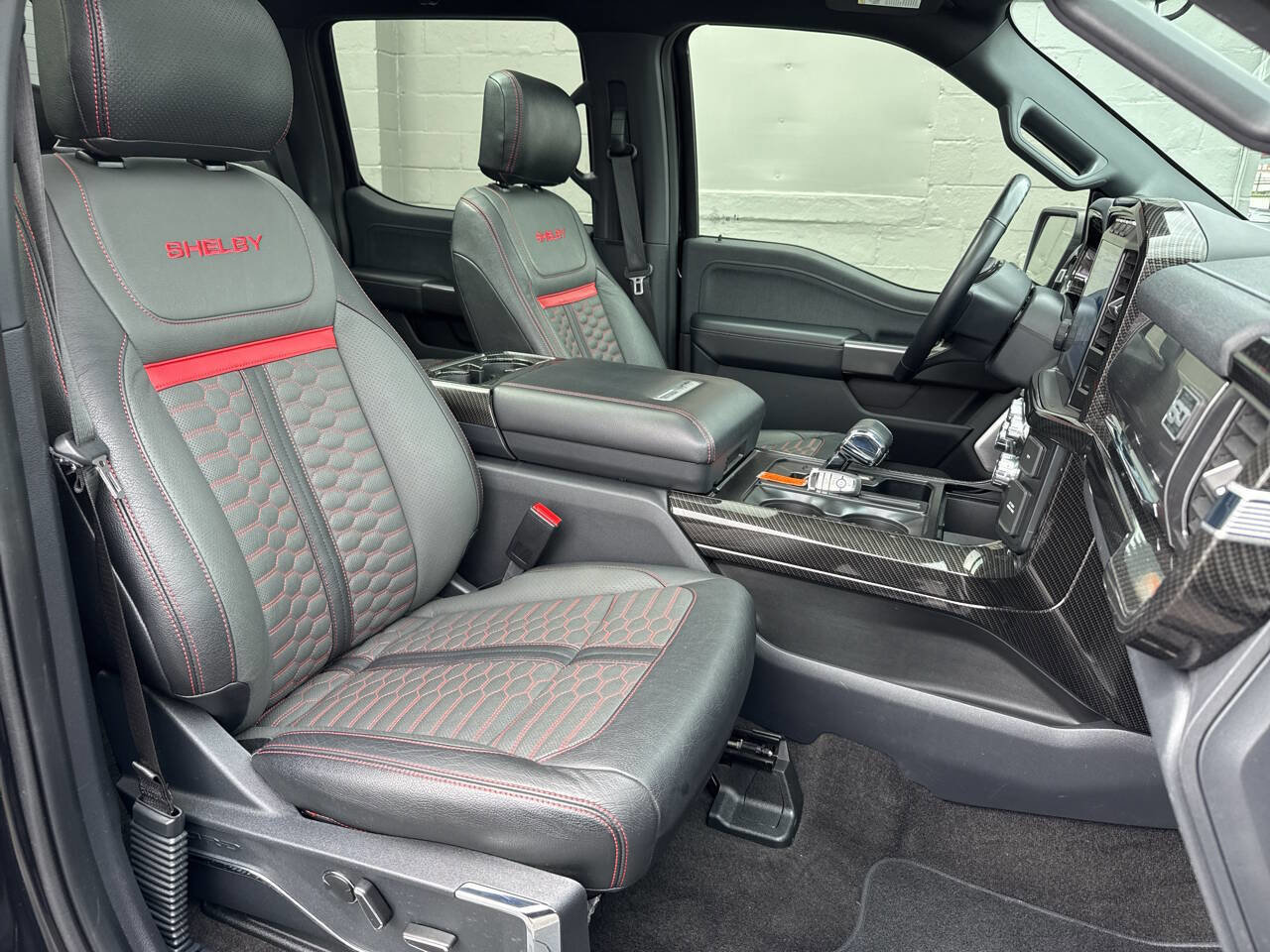 Used 2022 Ford F150 Lariat w/ Equipment Group 502A High image 29