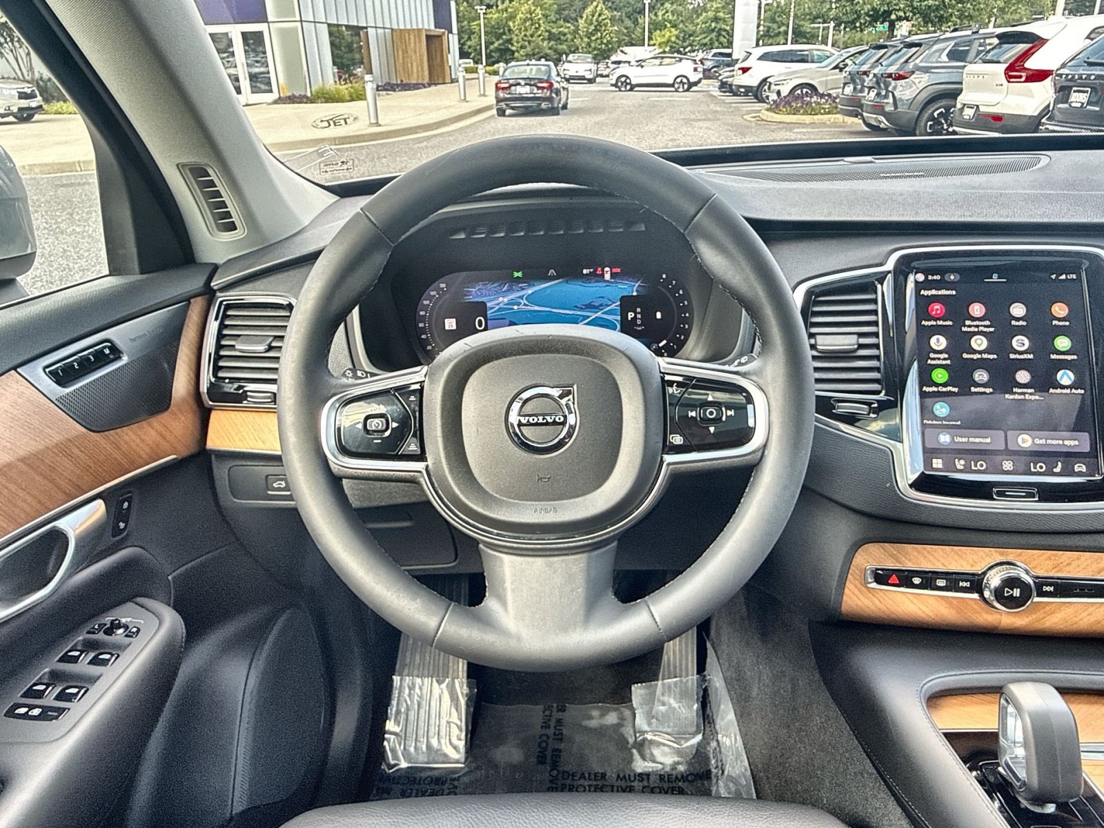 Used 2023 Volvo XC90 B6 Plus w/ Protection Package AWD/4WD image 16