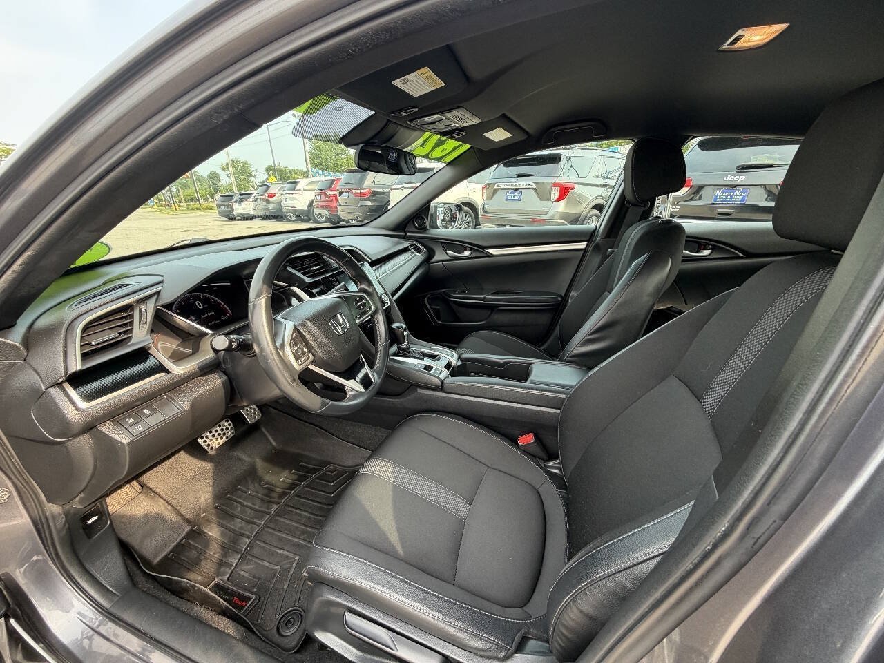 Used 2019 Honda Civic Sport image 12