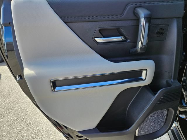 New 2026 GMC Hummer EV SUV AWD/4WD image 17