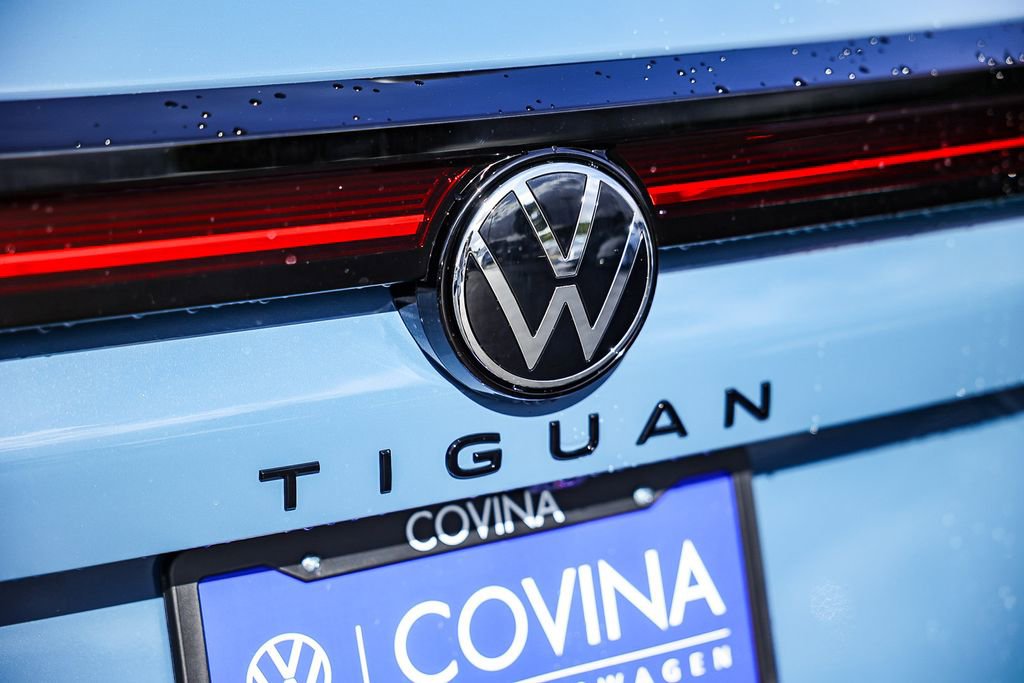 New 2026 Volkswagen Tiguan SE R-Line image 11
