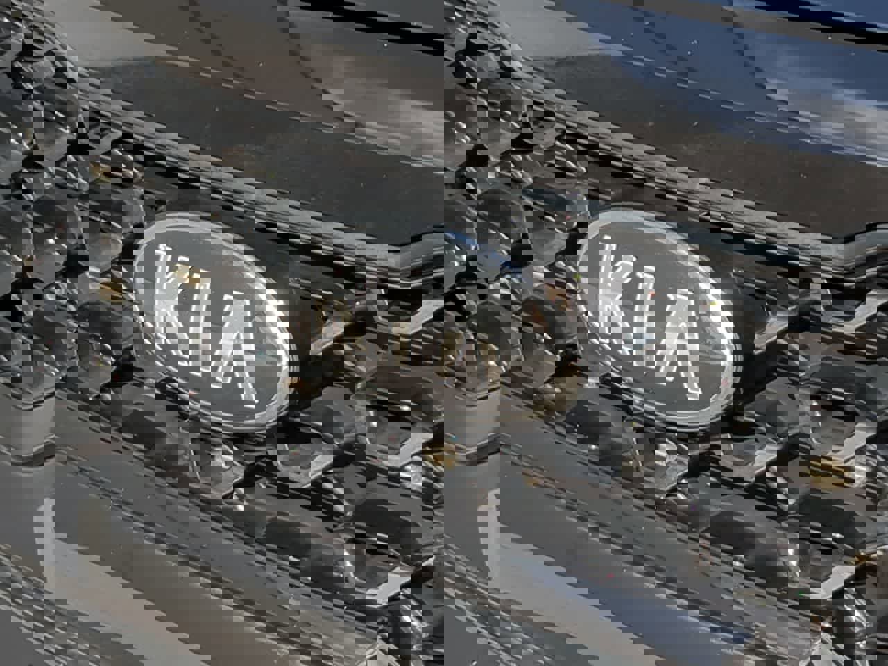 Used 2021 Kia Sorento SX image 12