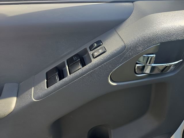 Used 2018 Nissan Frontier SV AWD/4WD image 12