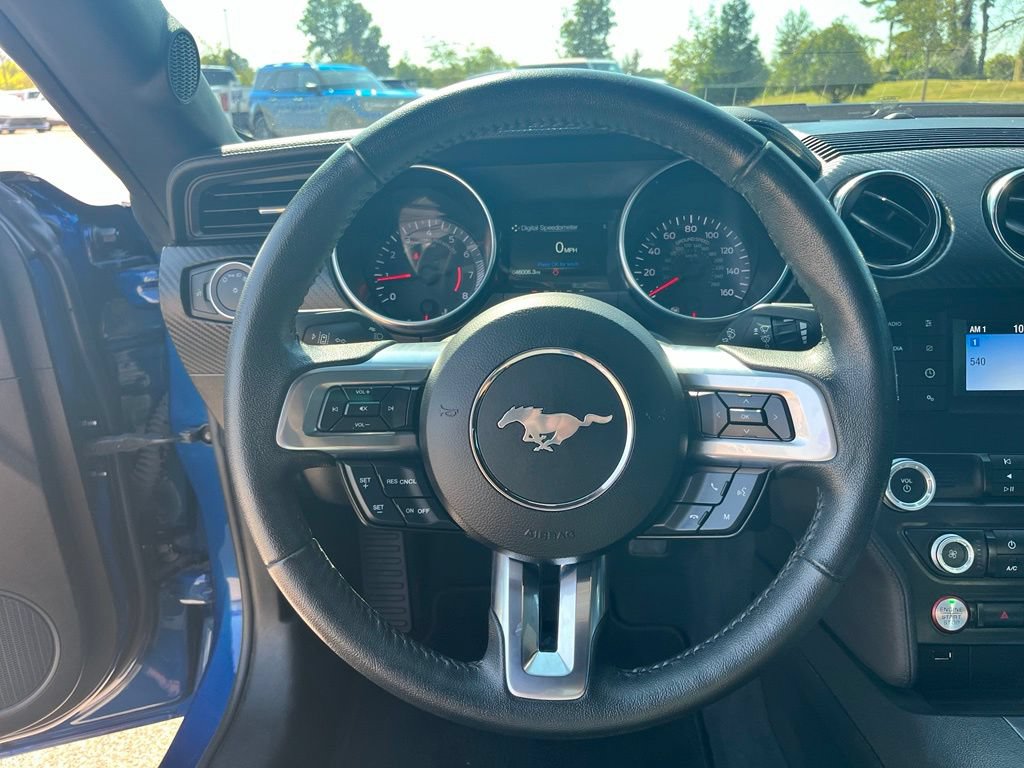 Used 2022 Ford Mustang Coupe RWD image 12