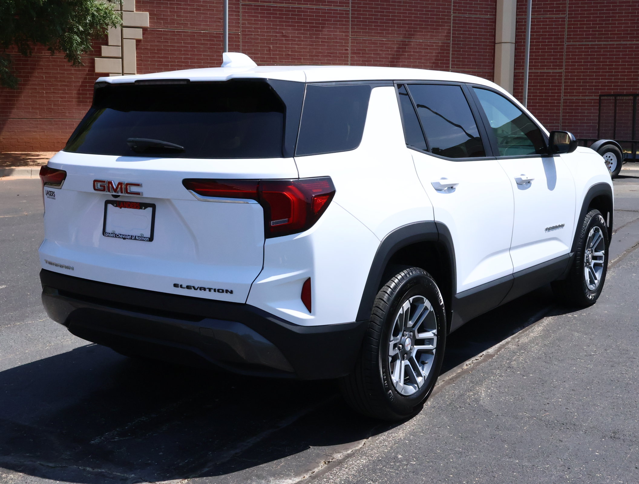 Used 2026 GMC Terrain Elevation FWD image 27