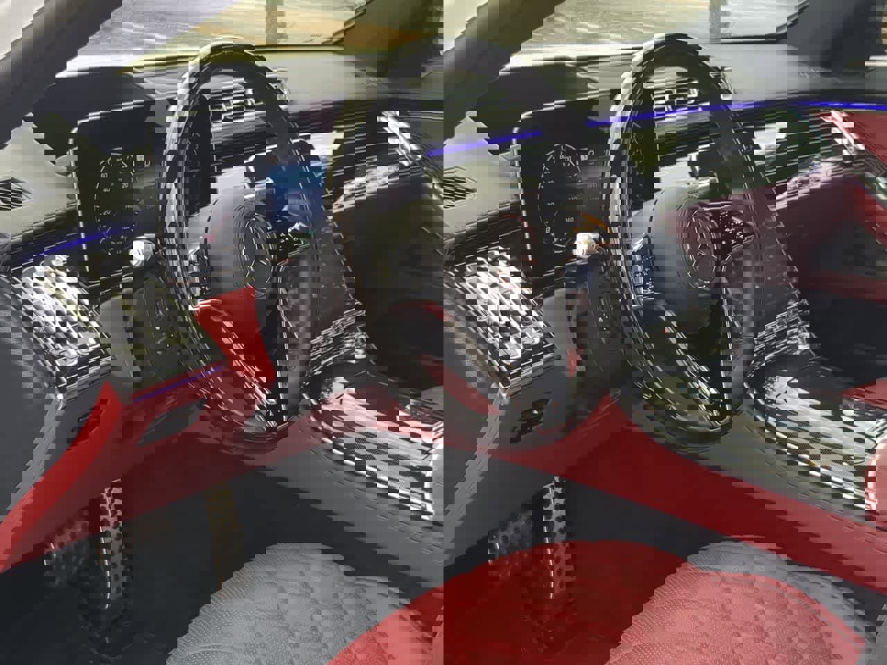 Used 2023 Mercedes-Benz S 580e 4MATIC Sedan image 10