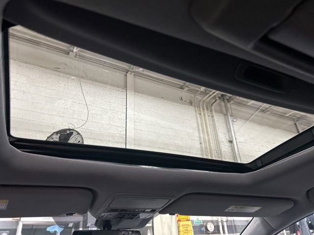 Used 2019 Honda Odyssey Touring image 15