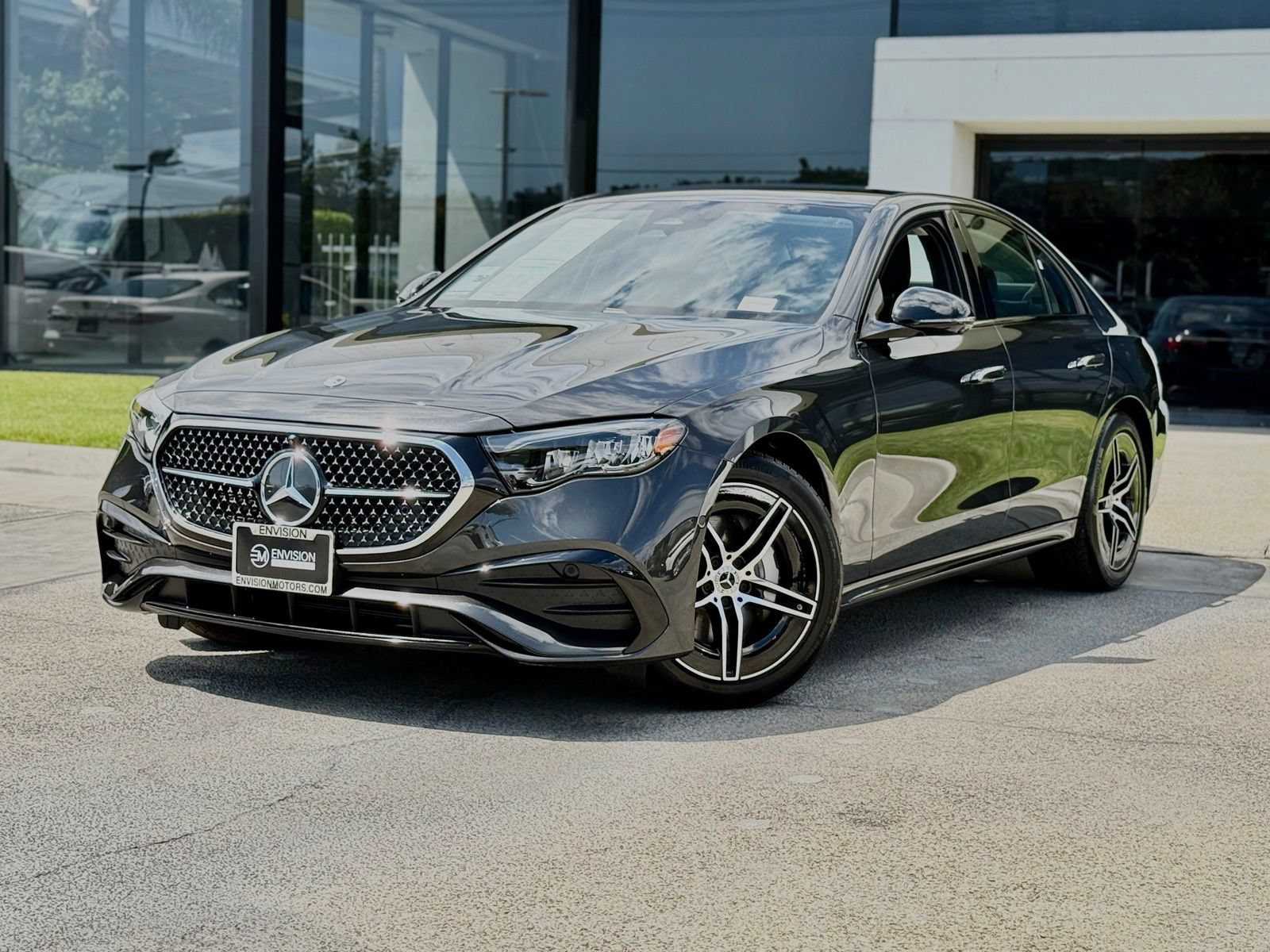 Used 2026 Mercedes-Benz E 350 Sedan image 2
