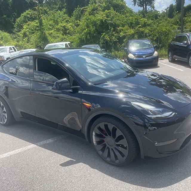 Used 2021 Tesla Model Y Performance AWD/4WD image 5