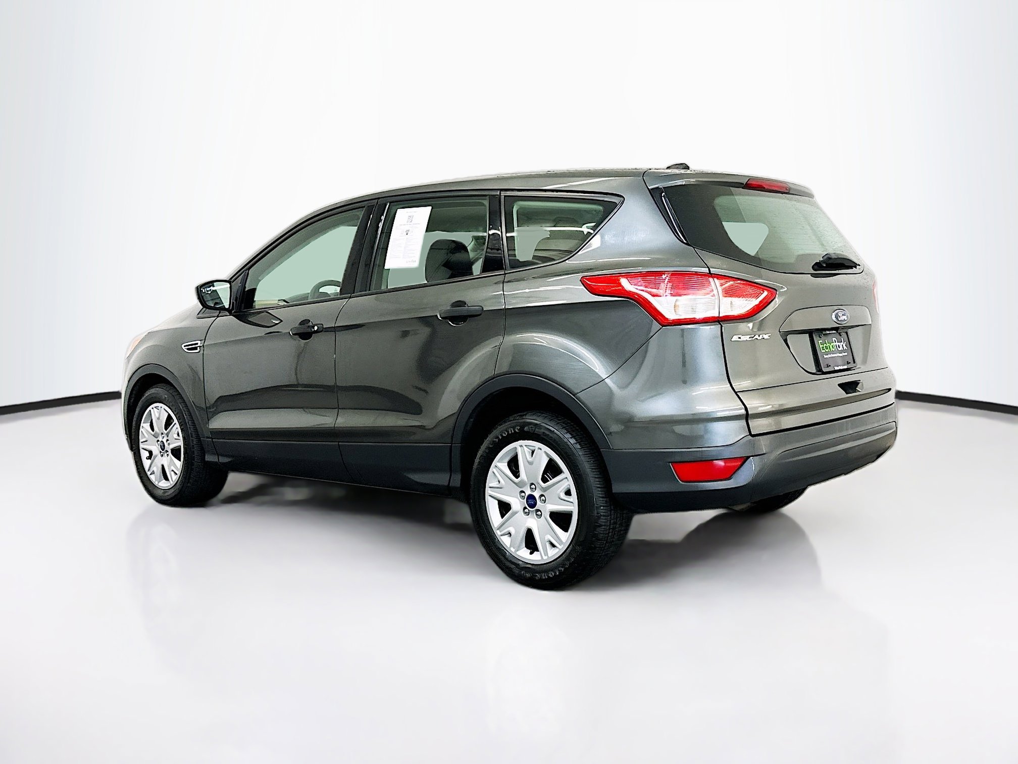 Used 2016 Ford Escape S FWD image 5