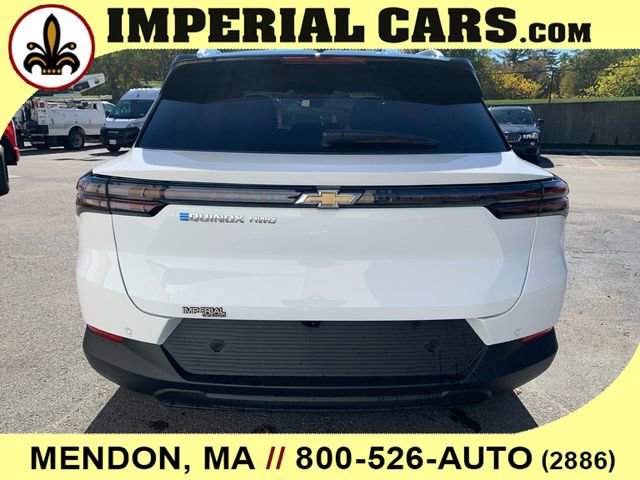 New 2026 Chevrolet Equinox EV LT image 11