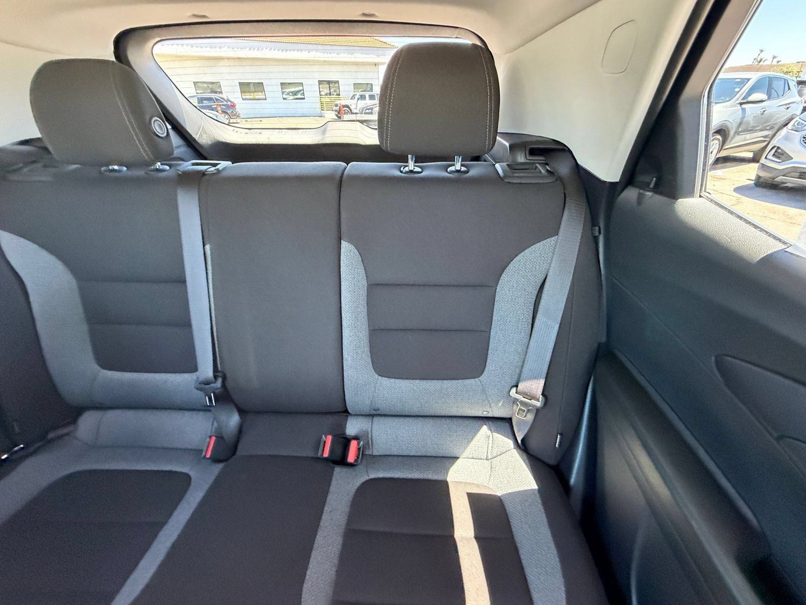 Used 2025 Chevrolet TrailBlazer LT FWD image 36