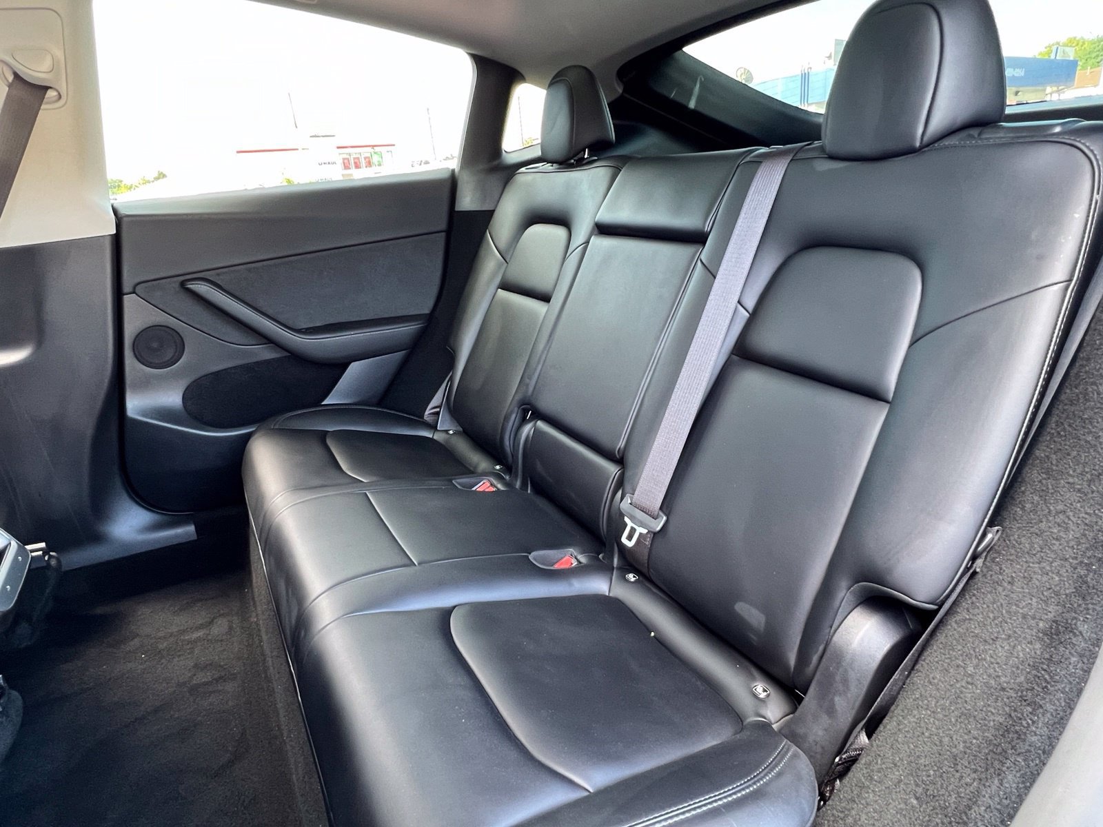 Used 2024 Tesla Model Y Long Range AWD/4WD image 8