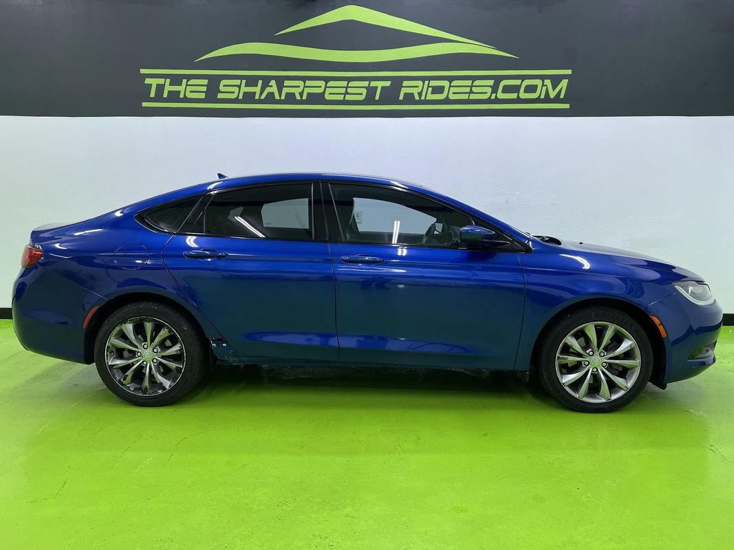 Used 2016 Chrysler 200 S w/ Navigation & Sound Group I FWD image 11