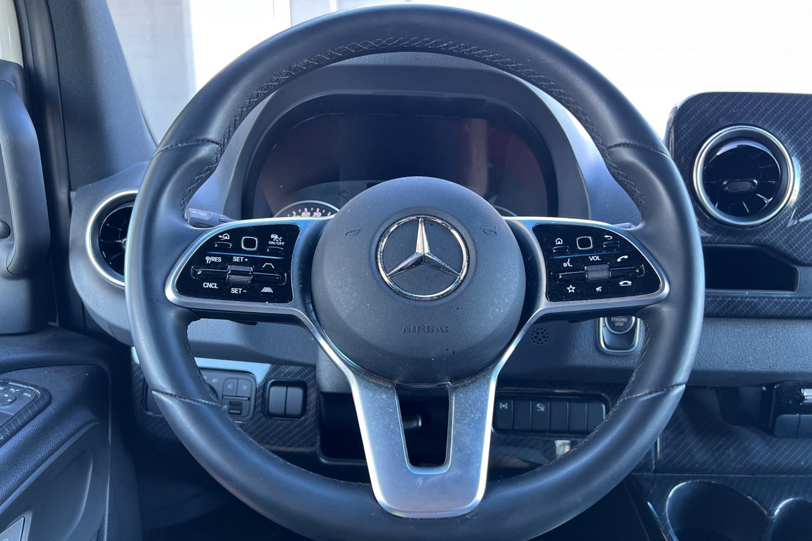 Used 2022 Mercedes-Benz Sprinter 2500 image 20