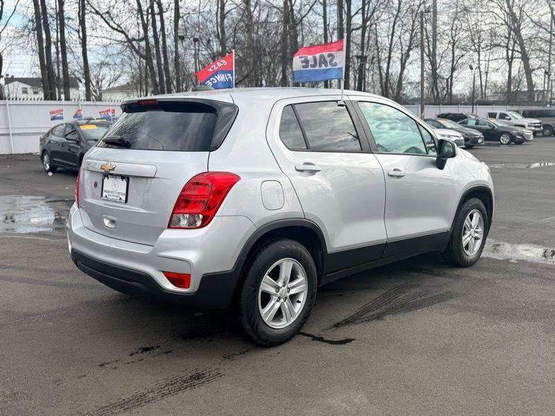 Used 2019 Chevrolet Trax LS w/ Tint and Cruise Package image 6