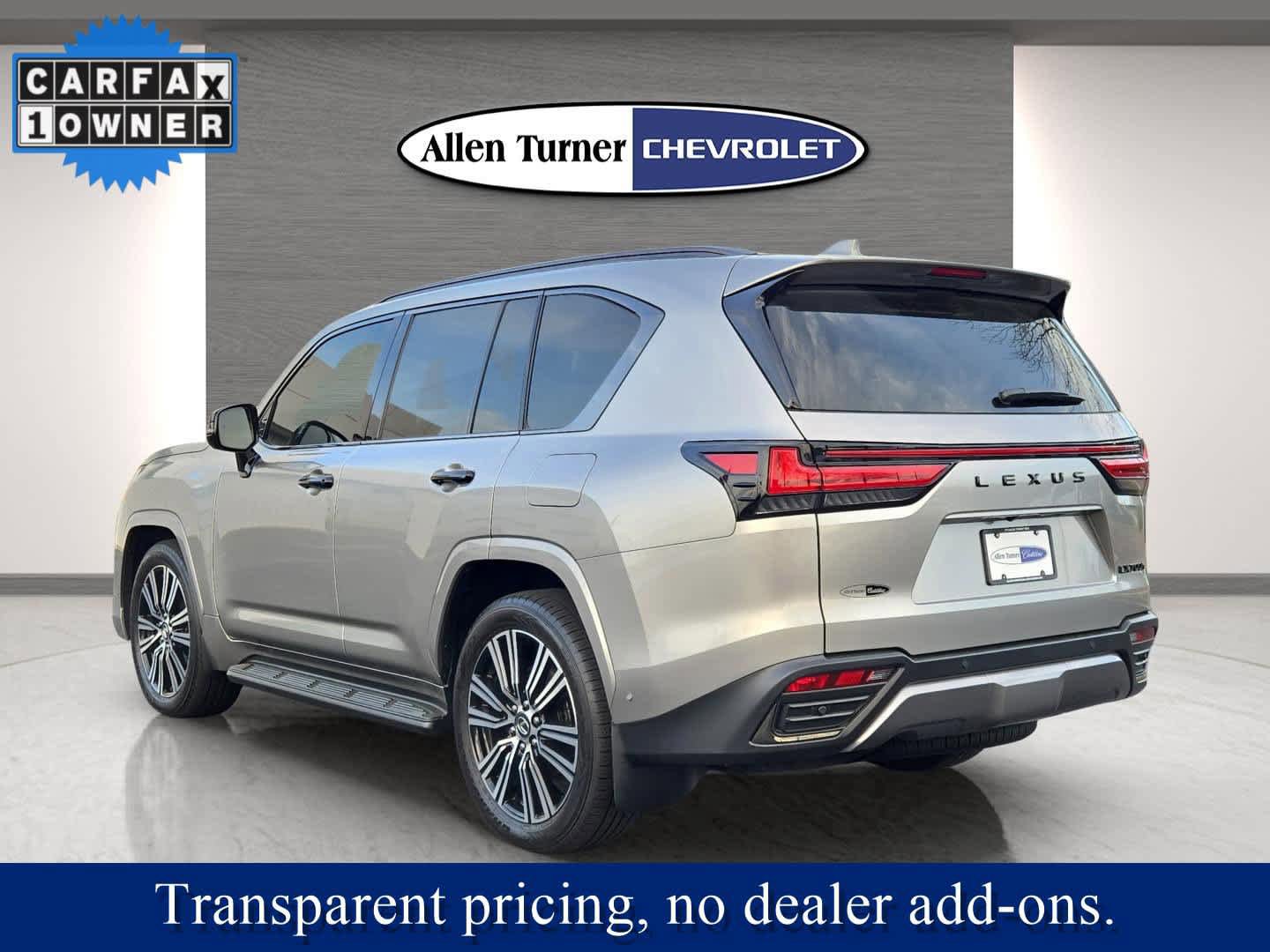 Used 2025 Lexus LX 700h Luxury w/ Appearance Package AWD/4WD image 8