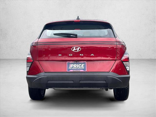 Used 2024 Hyundai Kona SE FWD image 4