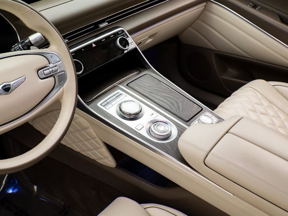 Used 2024 Genesis GV80 3.5T w/ Prestige Package image 13