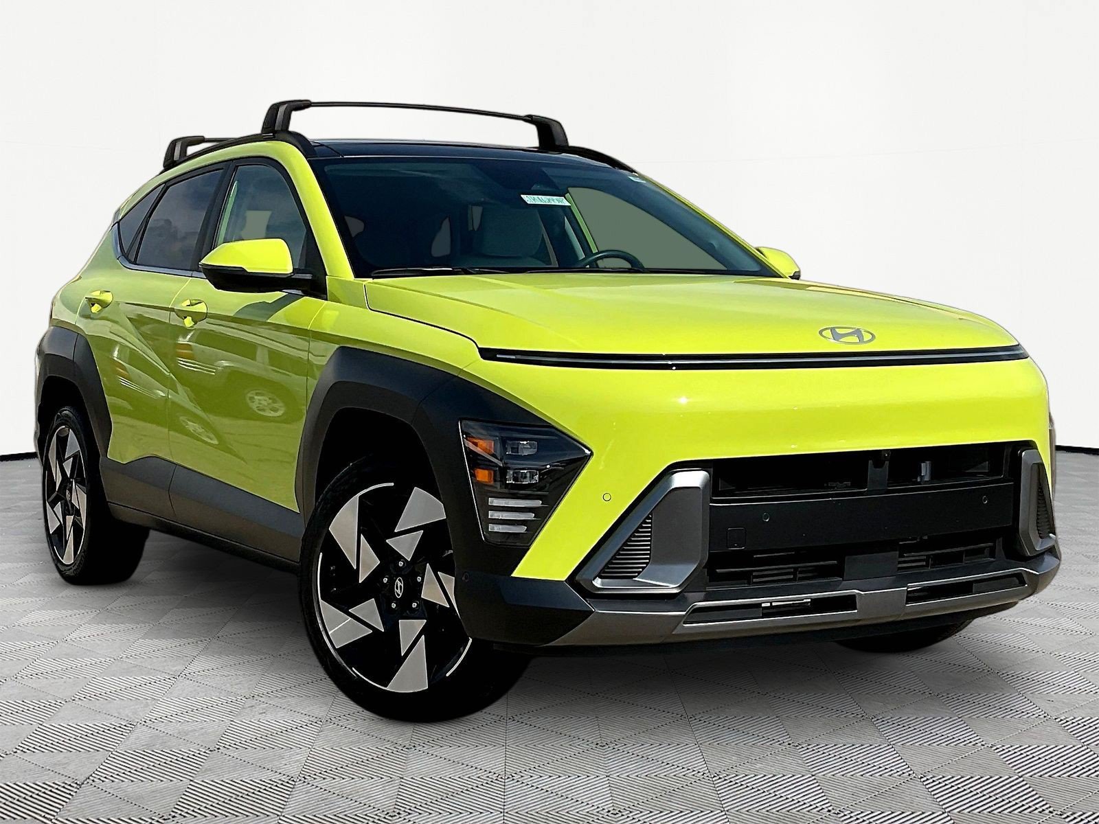 Certified 2024 Hyundai Kona Limited AWD/4WD image 3
