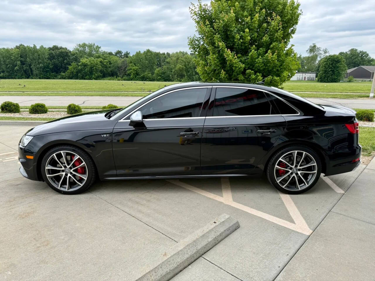 Used 2018 Audi S4 Premium Plus w/ Navigation Package AWD/4WD image 5