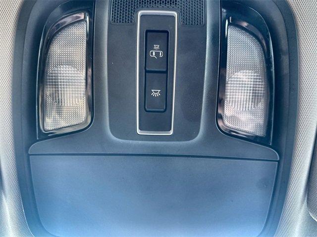 Used 2017 Kia Sorento LX image 32