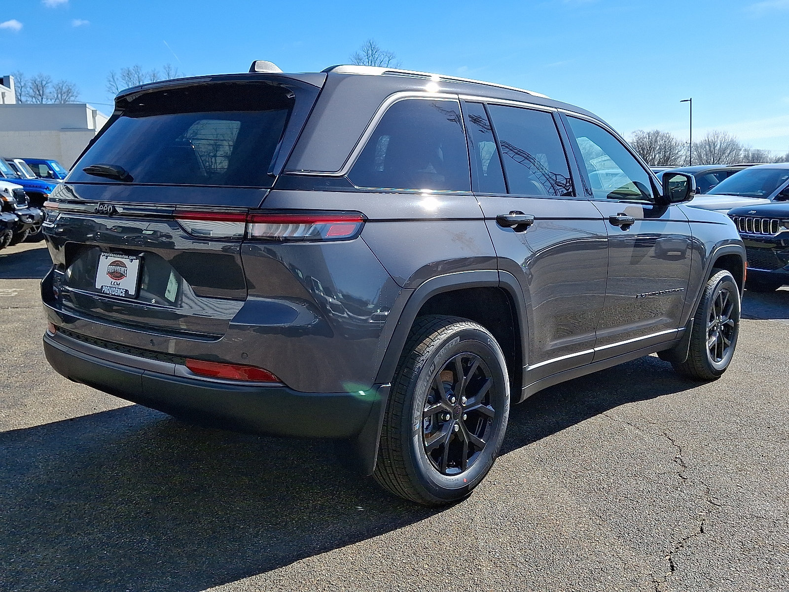 New 2026 Jeep Grand Cherokee Altitude AWD/4WD image 4