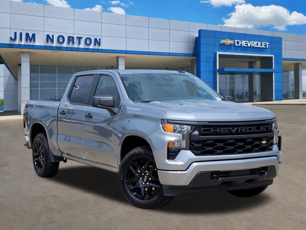 Used 2025 Chevrolet Silverado 1500 Custom