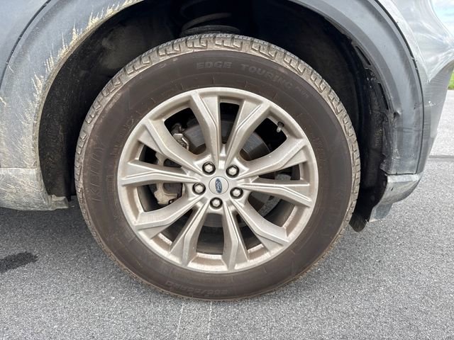 Used 2020 Ford Explorer XLT w/ Equipment Group 202A image 11