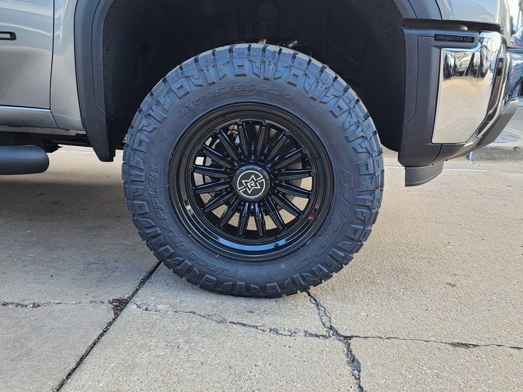 New 2026 GMC Sierra 2500 SLE image 50