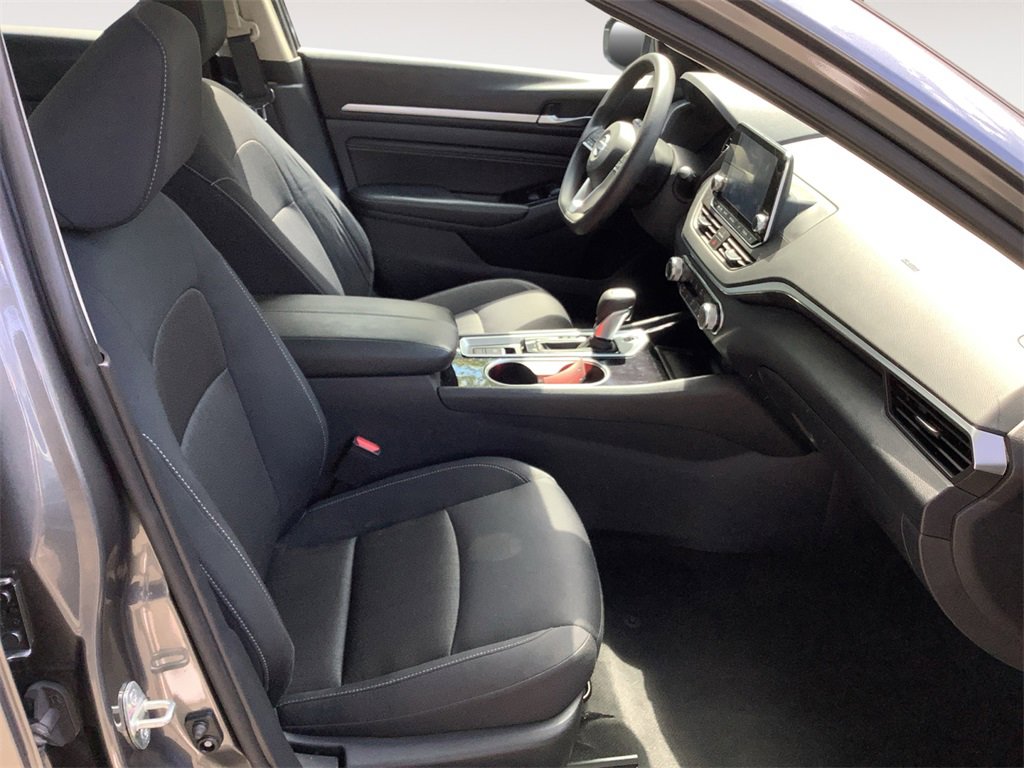 Used 2021 Nissan Altima 2.5 SV image 15