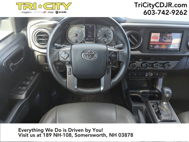 Used 2018 Toyota Tacoma TRD Off-Road image 15