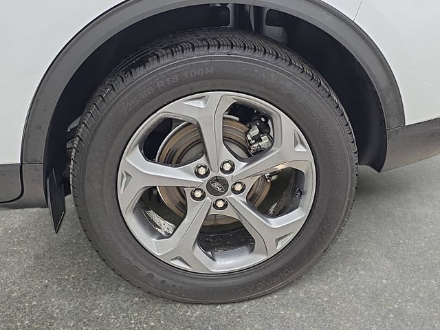 Certified 2025 Ford Escape ST-Line Select AWD/4WD image 29