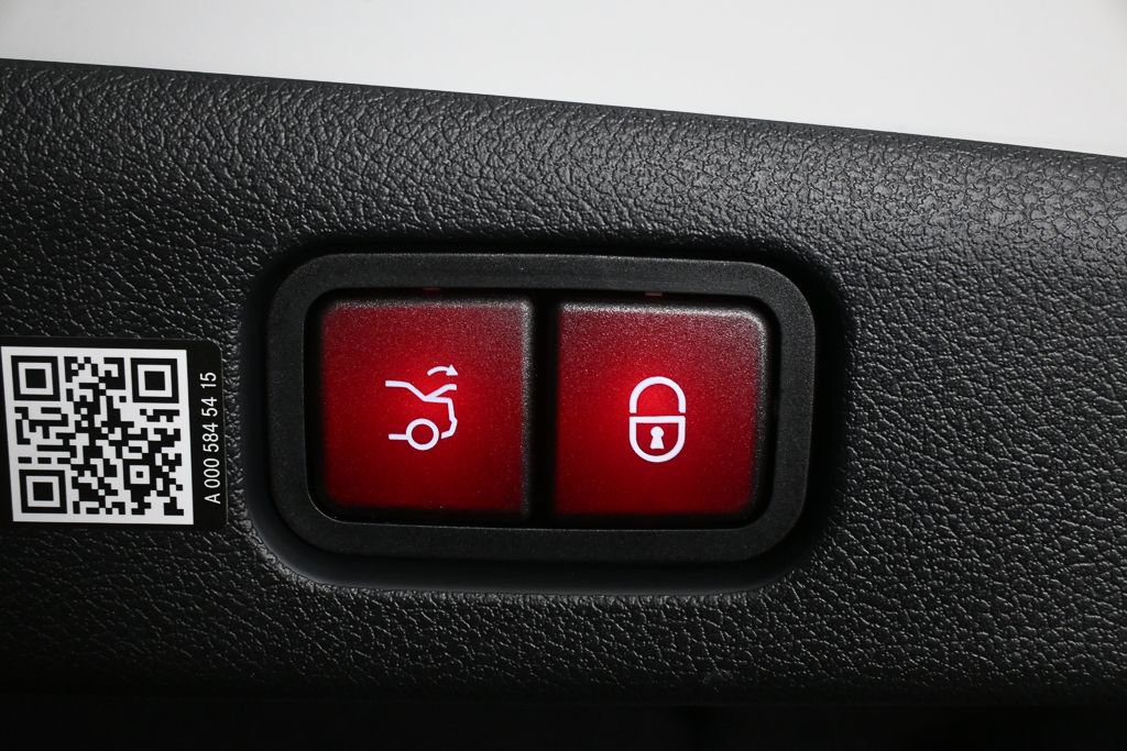 Used 2026 Mercedes-Benz E 350 Sedan image 29