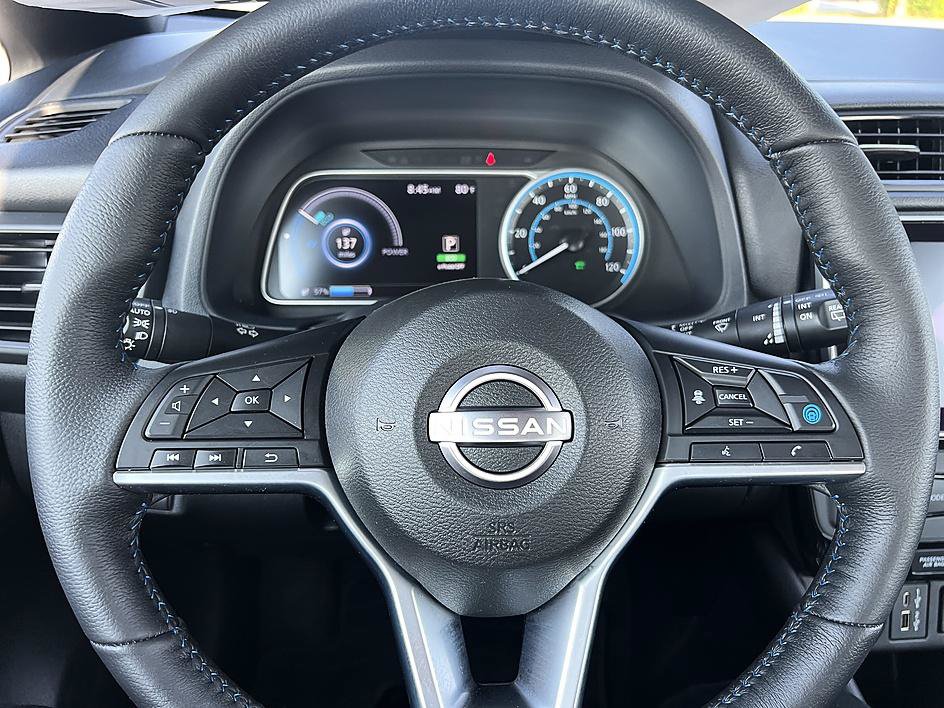 Certified 2025 Nissan Leaf SV Plus FWD image 22