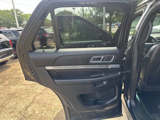 Used 2017 Ford Explorer Sport w/ Equipment Group 401A AWD/4WD image 21