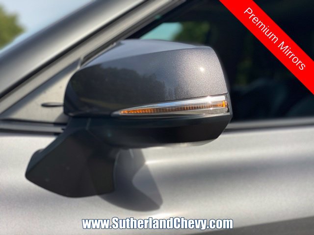 Used 2022 Toyota Highlander XLE AWD/4WD image 11