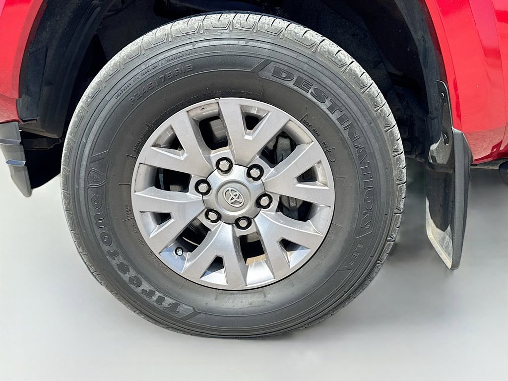 Used 2017 Toyota Tacoma SR5 image 29