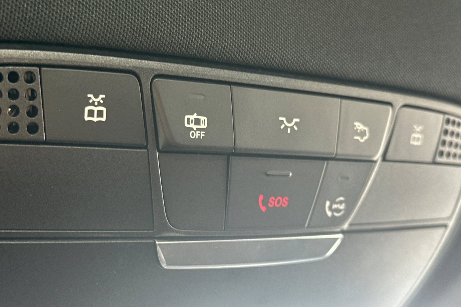 Used 2022 Mercedes-Benz E 350 Sedan image 22