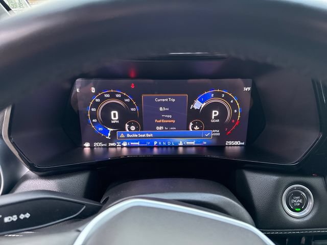 Used 2024 Chevrolet Colorado LT AWD/4WD image 17