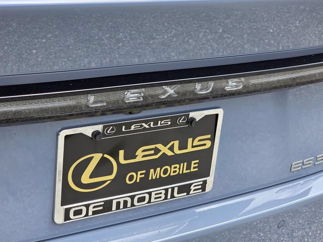 New 2026 Lexus ES 350e FWD image 30