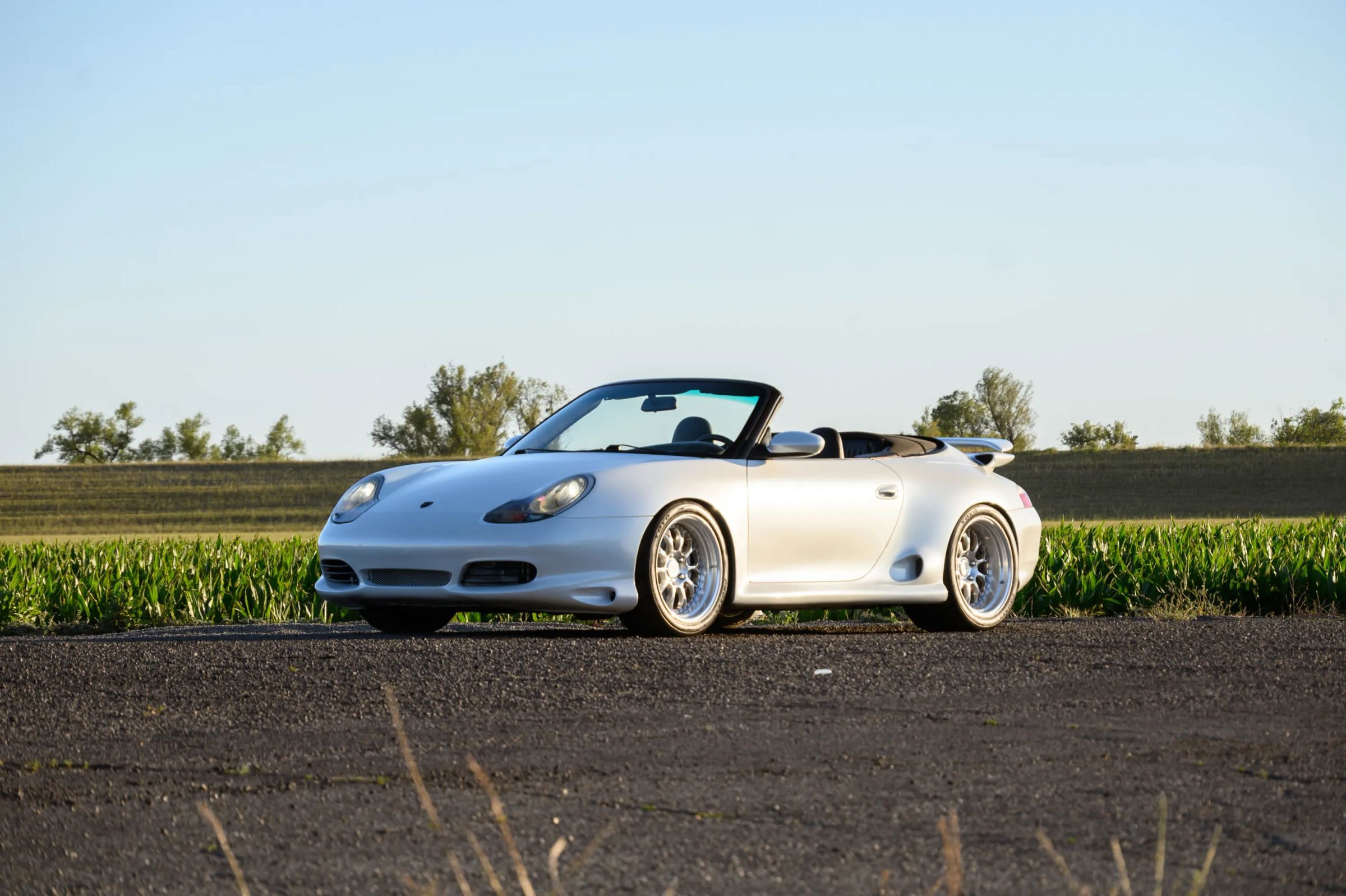 Used 2000 Porsche 911 Carrera 4 AWD/4WD image 13