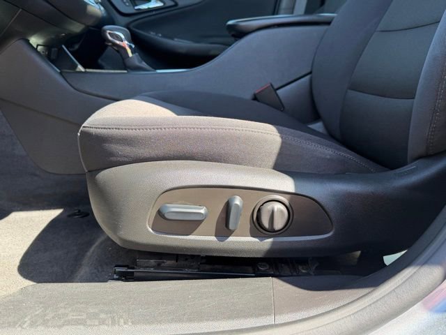 Used 2024 Chevrolet Malibu LT image 9