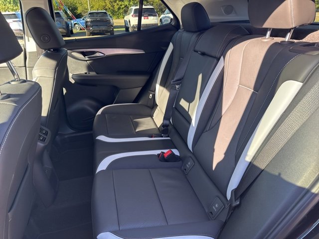 Used 2025 Buick Envision Sport Touring image 25