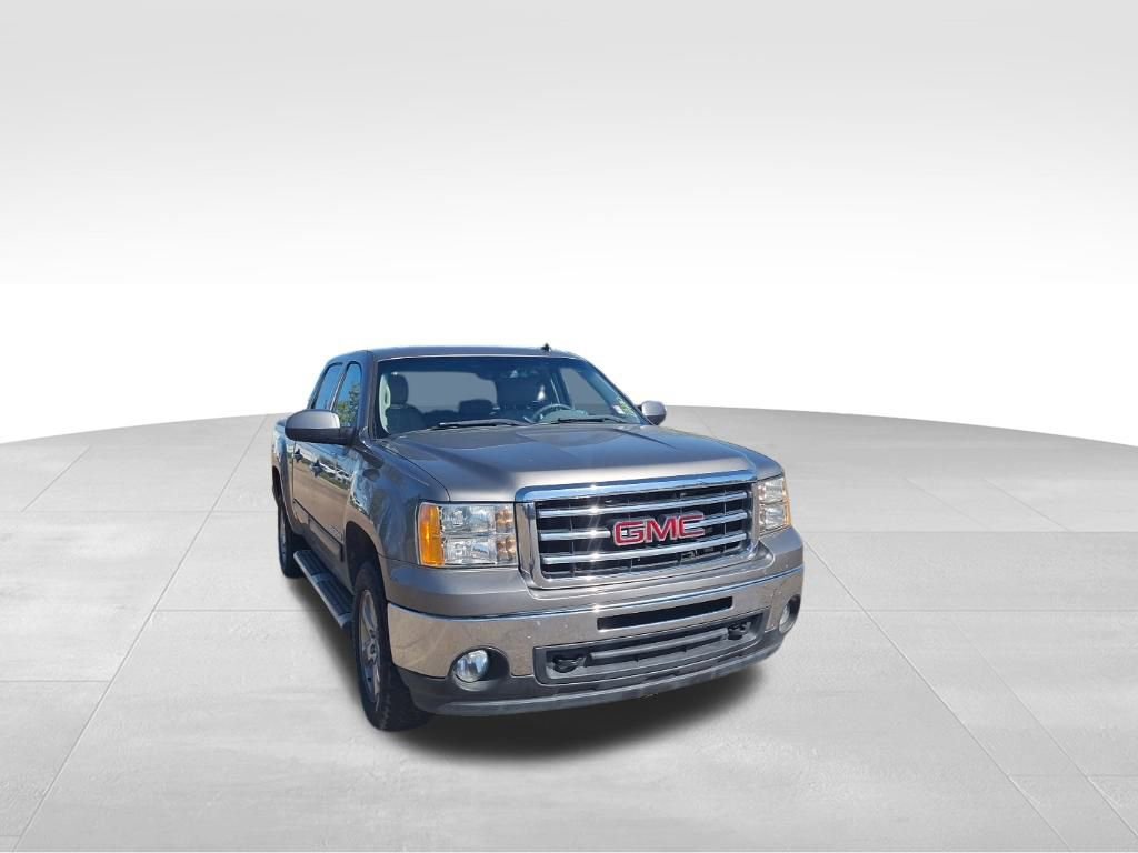 Used 2013 GMC Sierra 1500 SLT w/ Suspension Package, Off-Road image 7